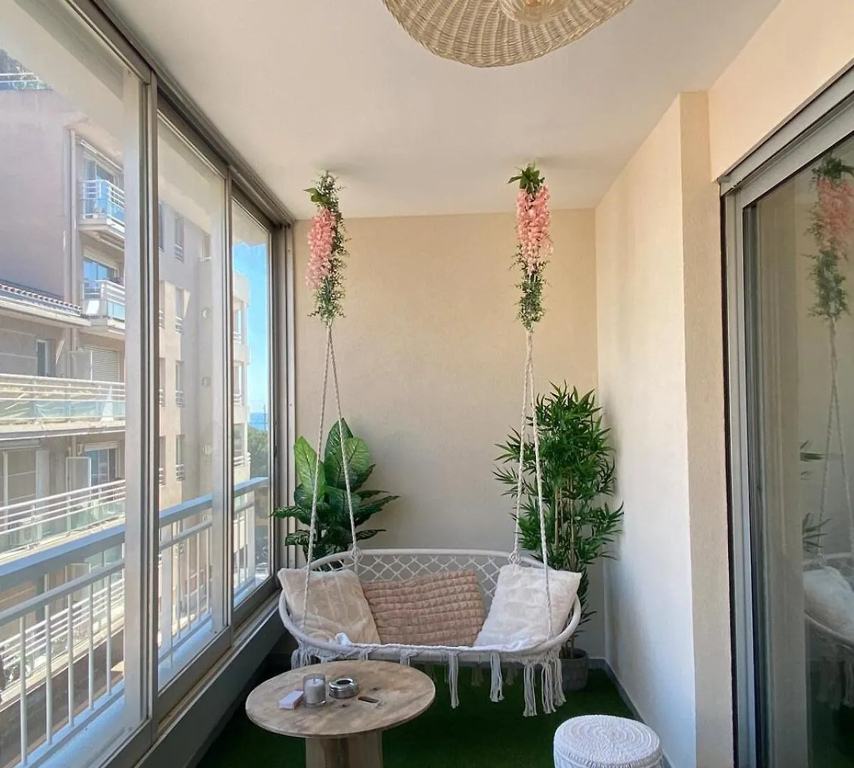Apartment Studio Cabine Cannes 2 France